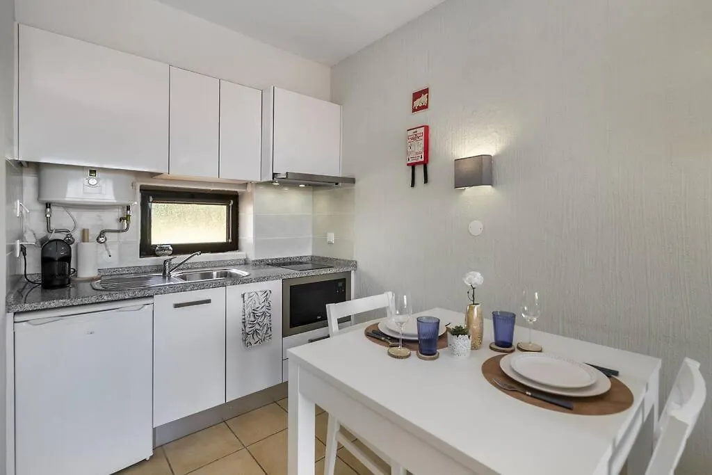 Apartment Garden Paradise, Old Town & Beach Albufeira